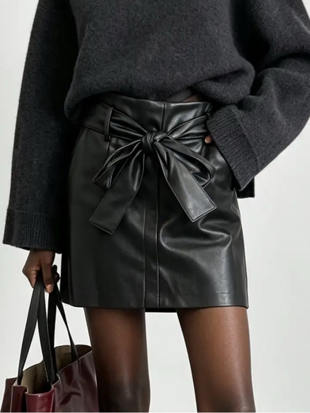 BANANA REPUBLIC Leather Skirt NWT size 2 Vegan Leather Paper Bag Style Brand New